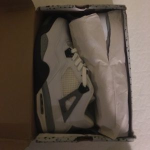 Jordan 4 White Cement (New)